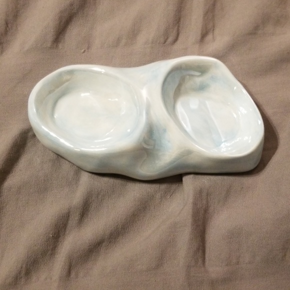 Cute smiling penguin salt and pepper shaker - Picture 7 of 8